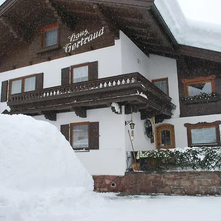 Haus Gertraud * פיברברון